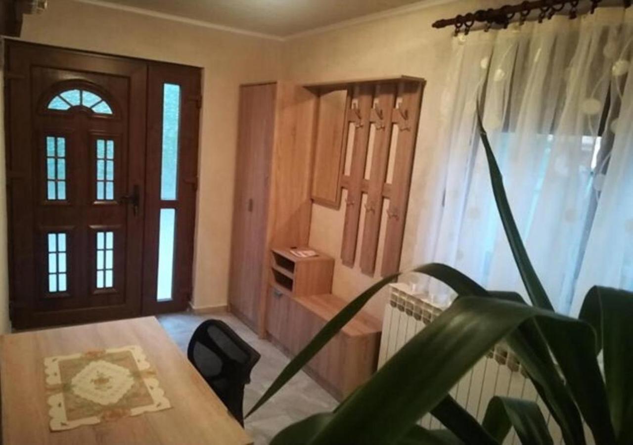 Apartman Anna Βίλα Ogulin Εξωτερικό φωτογραφία