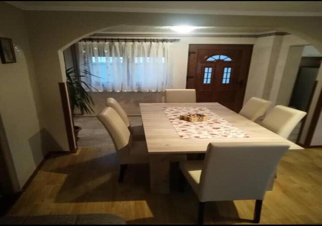 Apartman Anna Βίλα Ogulin Εξωτερικό φωτογραφία